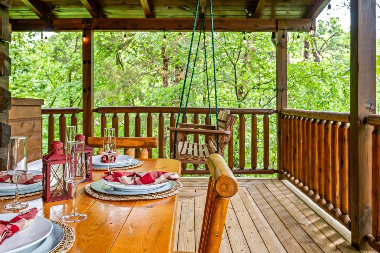 Charming Cabin W/ Hot Tub, Game Room, Top Location Pigeon Forge Luaran gambar